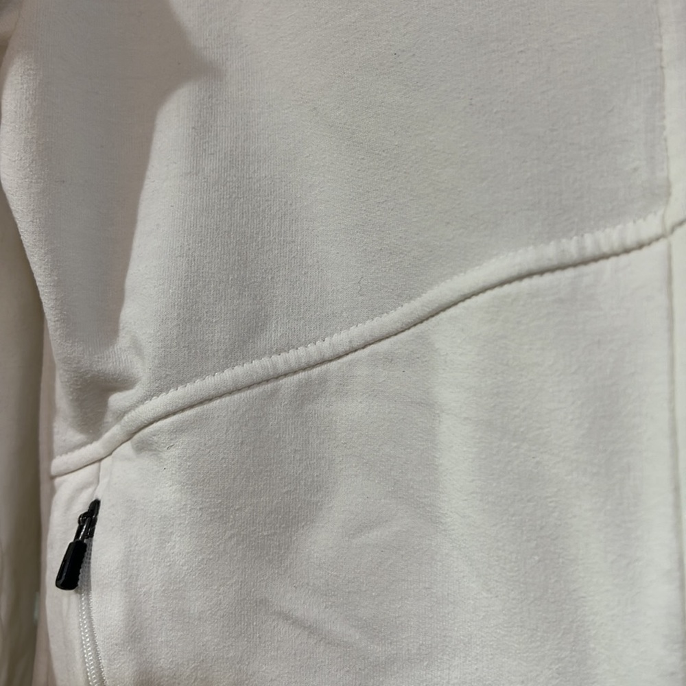 Patagonia Organic Cotton Zip Up Jacket - Picture 5 of 9